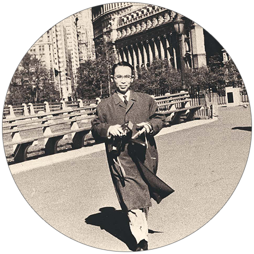 写真:新川柳作は市場拡大と業界視察のため、世界一周旅行に旅立つ