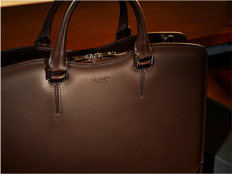 LEATHER BAGS