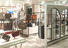 写真:Jewelna Rose ソラリアプラザ店